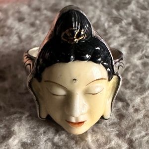 Sterling Silver Antique Japanese Arita Ceramic Goddess of Beauty Button Ring 186